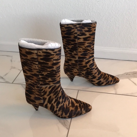 NEW ⭐️ Vince Camuto Calf Hair Boot - Picture 5 of 10